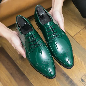 2023 Новые Поступления, Зеленые Мужские Модельные Туфли Для Вечеринок, Мужская Кожаная Обувь с острым носком, Мужские туфли с перфорацией типа 